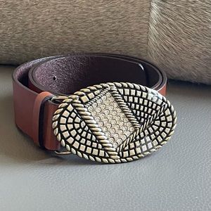 NWOT Chico Leather Buckle Belt